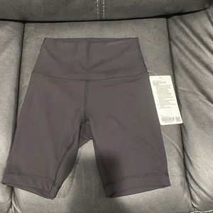 Lululemon Wunder Train Short 8”